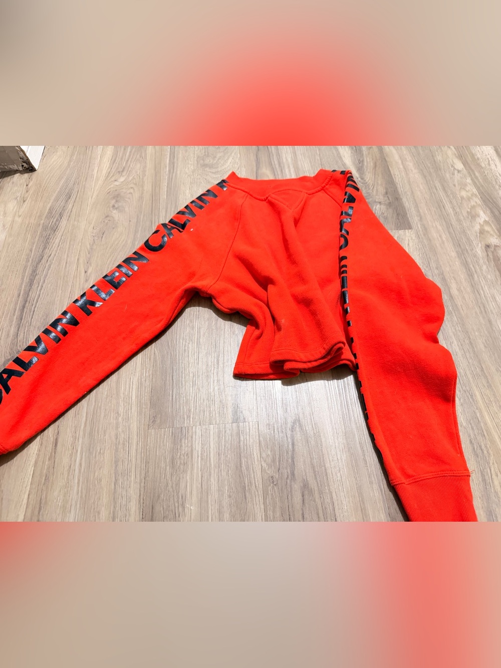 Calvin Klein Red Logo-Trim Cropped Sweatshirt